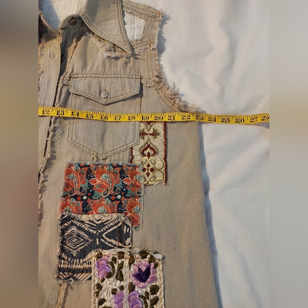 POL Hit The Streets Patchwork Denim Boho Vest Dress - Picture 5 of 9